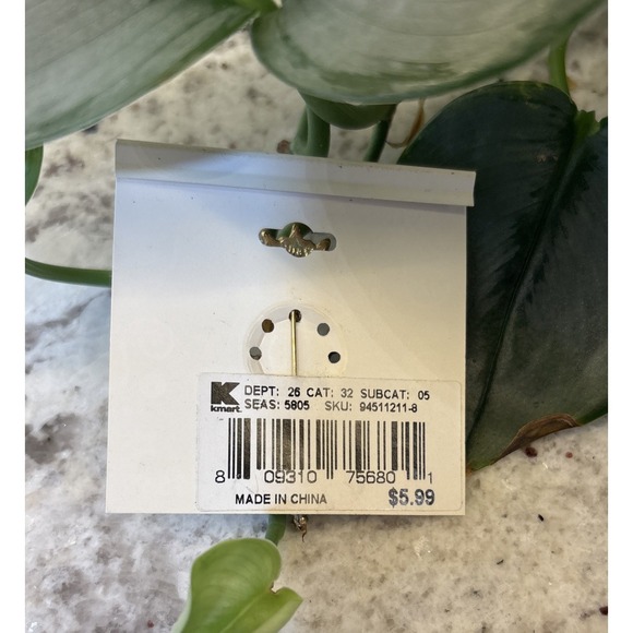 Vintage White Christmas Candle with Holly Gold Tone Brooch Pin Enamel‎ - Picture 4 of 6